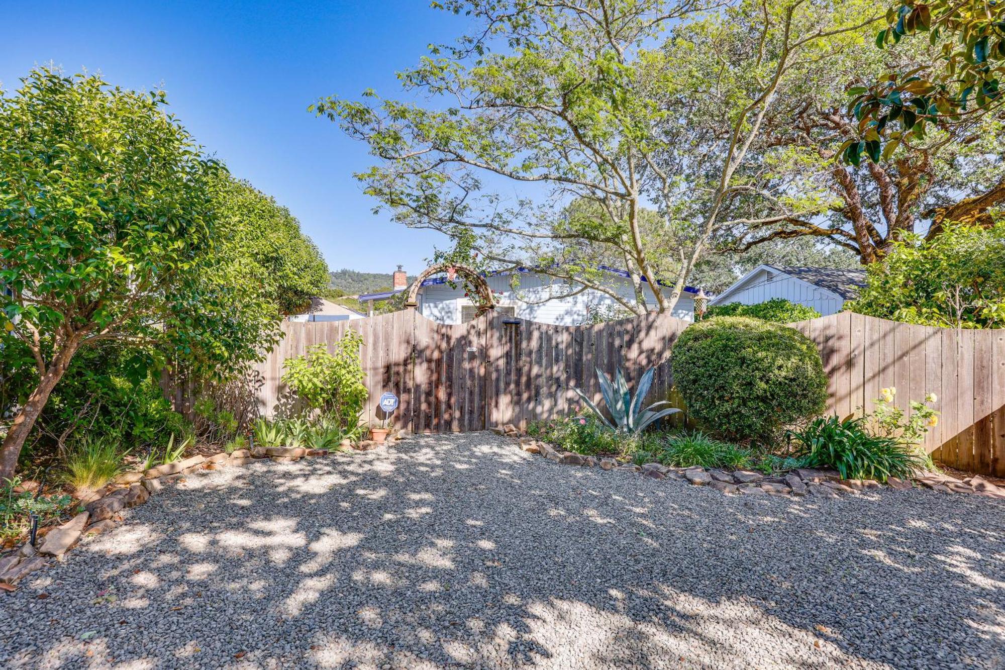 Romantic Casita With Garden And Deck 2 Miles To Plaza! 索诺玛 外观 照片